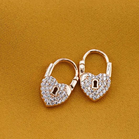 Cercei din cupru placat cu aur roz 18k, model lacat cu zirconii, imagine 2