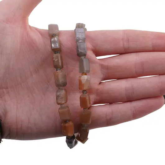 Colier Piatra lunii gri fatetat 8-10mm si discuri fatetate 4mm, imagine 3