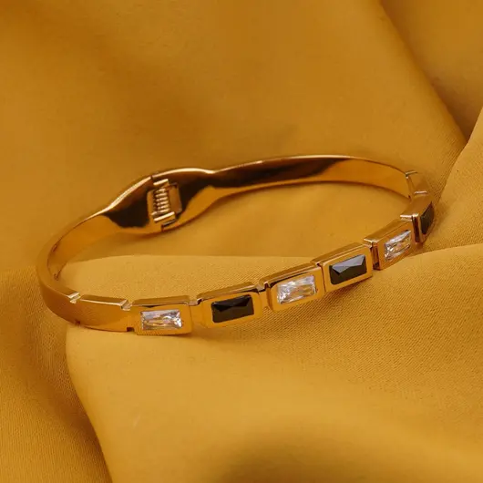 Bratara cupru placat cu aur galben 18k cu zirconii dreptunghiulare baguette albe si negre, imagine 2