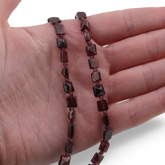 Colier Granat piramida 4-6mm si discuri 2mm, imagine 3