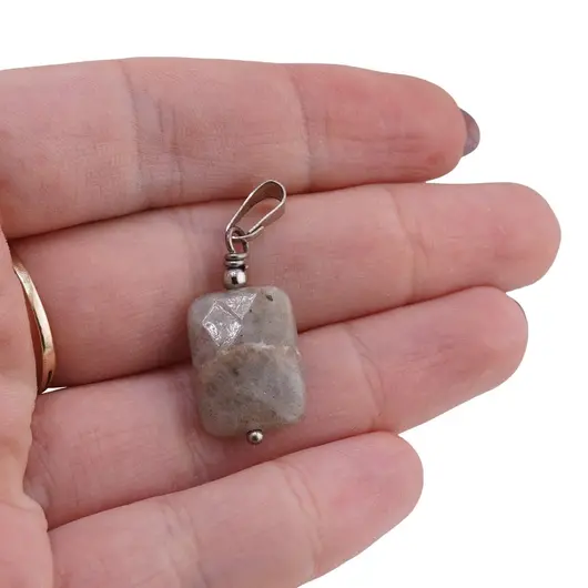 Pandantiv Labradorit dreptunghiular fatetat 16mm, imagine 3