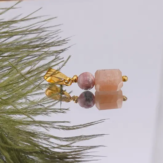 Pandantiv Piatra lunii piersica fatetata 8mm si Rodocrozit sfera 6mm, imagine 2