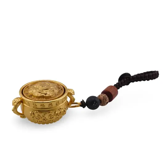 Amuleta breloc feng shui din metal cu Vasul Bogatiei si Cal auriu, 2026, imagine 2