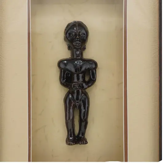 Tablou cu rama din lemn si razboinic african sculptat, 37cm x 27cm, imagine 2