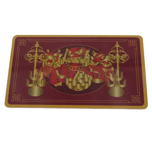 Card feng shui din plastic cu Cei trei Gardieni Celesti si Uneltele lui Ksiddigarbha, 2026