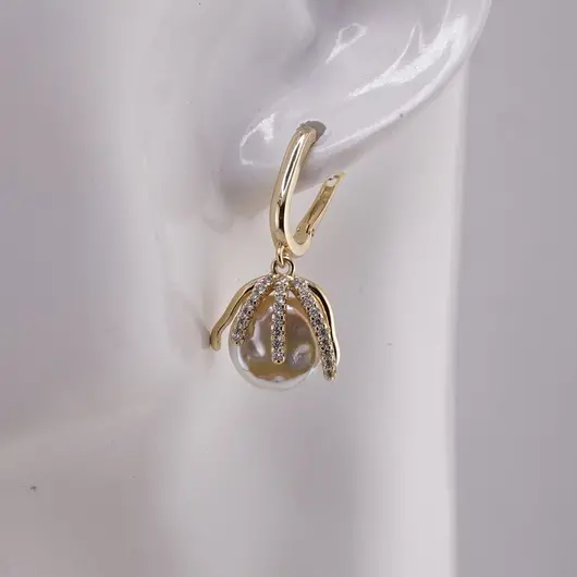 Cercei Cupru placat cu Aur galben 14k, model ciorchine cu perla, imagine 2