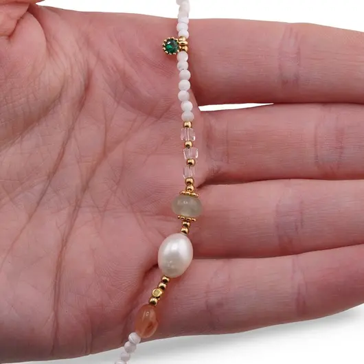 Colier Sidef alb sfere 3mm, elemente aurii si mix de cristale, imagine 3