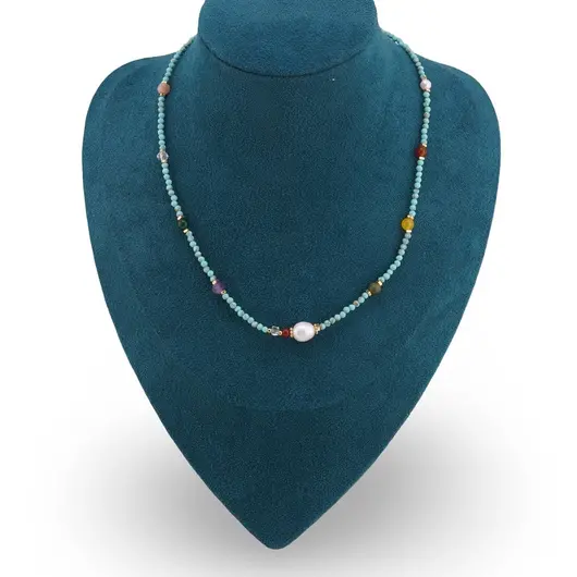 Colier Turcoaz fatetat 3mm , Perle de cultura, mix de cristale 4mm si elemente aurii, imagine 2