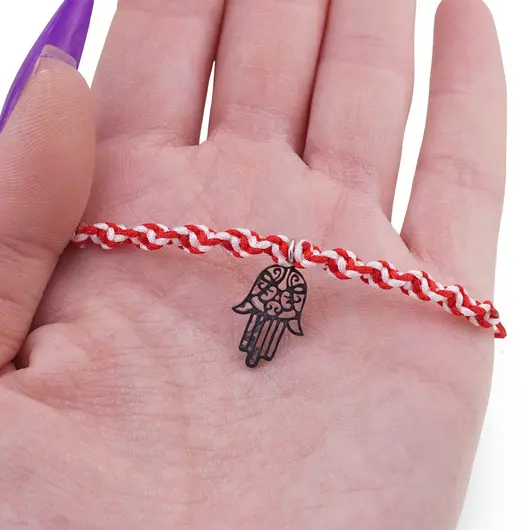 Bratara reglabila, snur alb si rosu cu charm hamsa, imagine 3