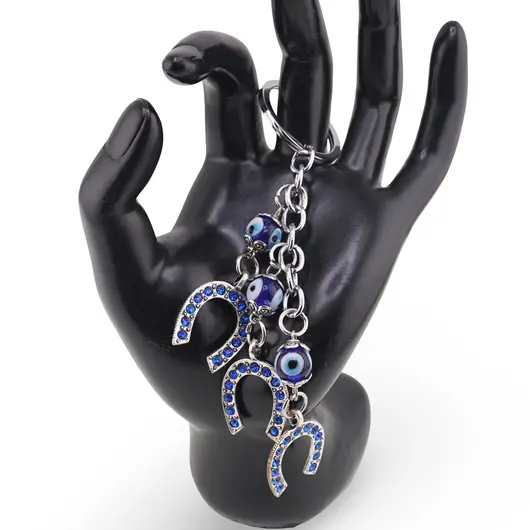 Breloc Feng Shui cu trei potcoave si ochi protectori, imagine 2