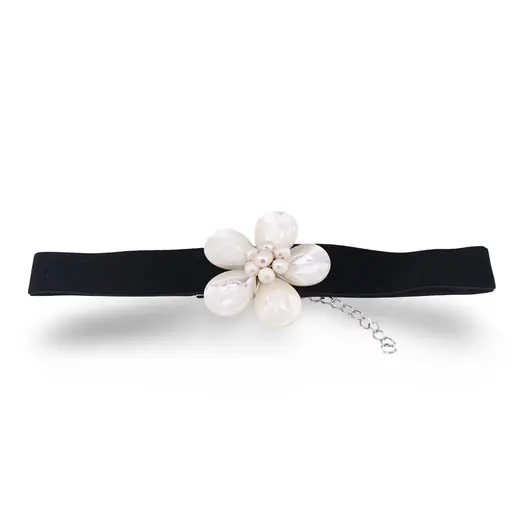 Choker model floare sidef alb si perle, 30cm