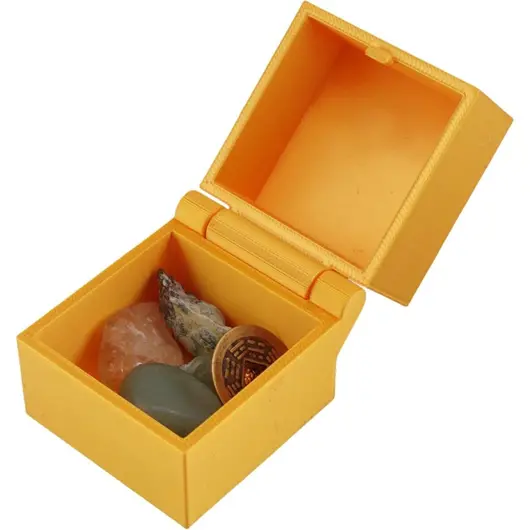 Cutie pentru atragerea prosperitatii cu pepita, moneda chinezeasca si cristale naturale - galben