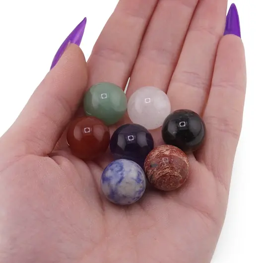 Set 7 sfere mici din cristale naturale, imagine 3