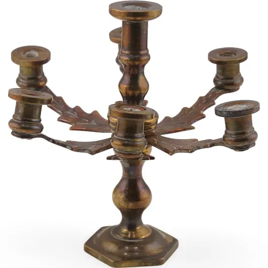 Sfesnic vintage din alama, model mic cu sase brate gravate - 8cm