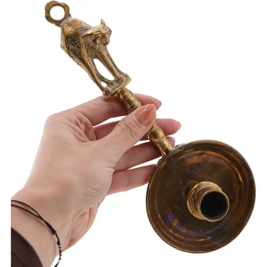 Suport pentru lumanare vintage din alama cu maner sculptat in forma de pisica, 23cm, imagine 3
