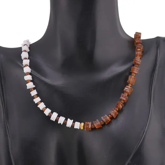 Colier Opal alb si Granat hessonit patratele 5mm, Granat hessonit sfere 3mm si Hematit auriu, imagine 2