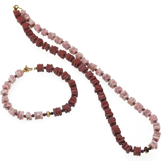 Set colier si bratara Jasp rosu si Rodocrozit patratele 6mm, Granat sfere 3mm si Hematit auriu