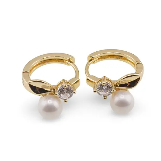 Cercei din cupru placat cu aur galben 18k, model cu frunza, Perla si Zirconiu