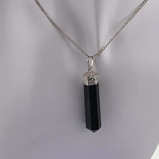 Pandantiv cu varf si montura argintie Goldstone verde, imagine 2