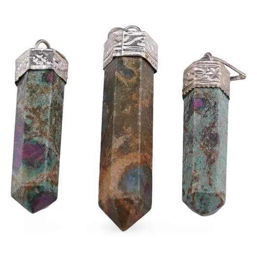 Pandantiv cu varf si montura argintie Rubin in fucsit