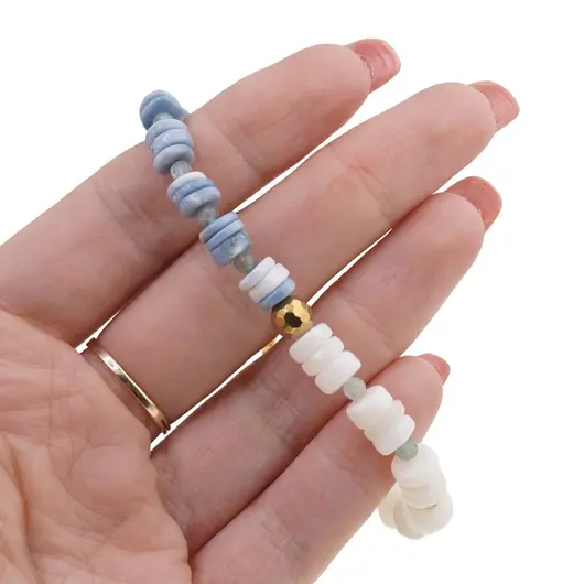 Bratara Coral si Opal albastru discuri 6-7mm, Apatit sfere 3mm si Hematit auriu 6mm, imagine 3