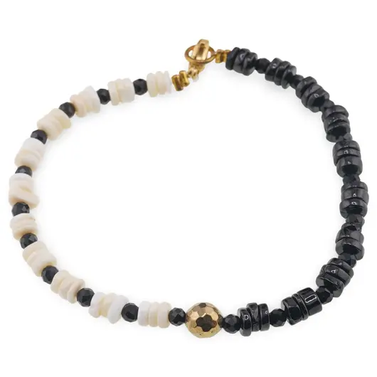 Bratara Coral si Turmalina neagra discuri 4-5mm, Turmalina neagra sfere fatetate 3mm si Hematit fatetat 6mm