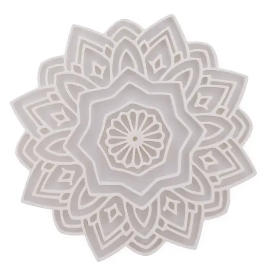 Decoratiune / Suport mandala cu decupaje pentru cristale, alb - 18cm