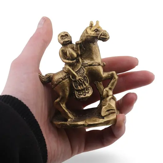 Statueta feng shui Maimuta cu piersica pe Cal - 8,5cm, imagine 3
