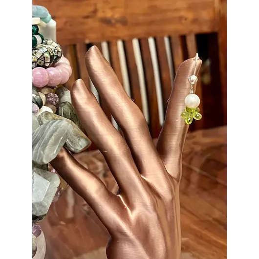 Cercei cu agatatoare Perle de cultura 7-9mm si Peridot briolete fatetate 6mm cu Argint 925, imagine 6