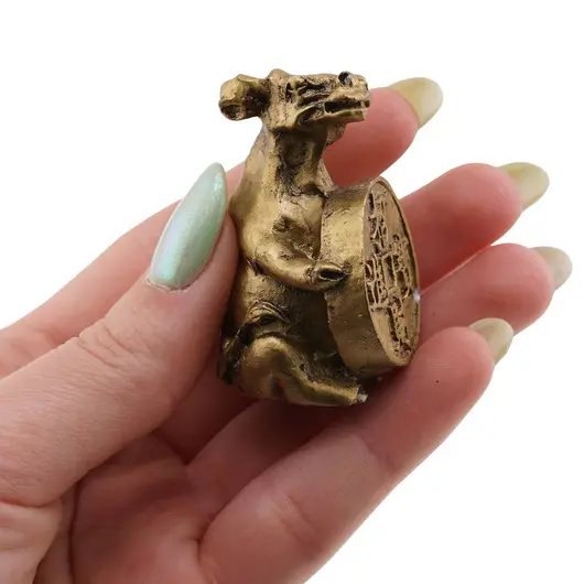 Statueta feng shui Bivol cu moneda chinezeasca - 4,5cm, imagine 3