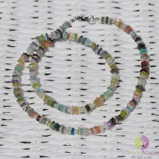 Colier mix pietre patratele 4-5mmColier mix pietre patratele 4-5mm