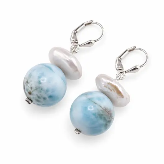 Cercei cu agatatoare Perle de cultura discuri 14mm si Larimar sfere 15mm cu Argint 925 – produs pe fundal alb
