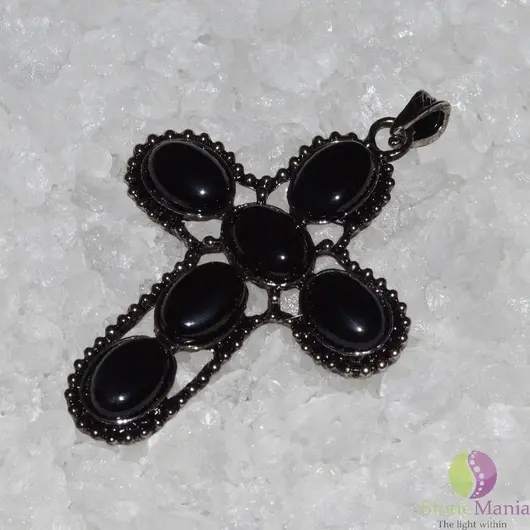 Pandantiv cruce onix negru 70mm