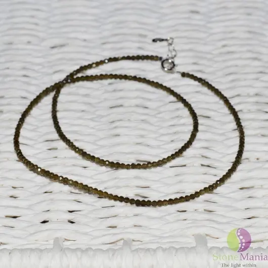 Colier obsidian verde pietre micro fatetate 2mm si argint 925
