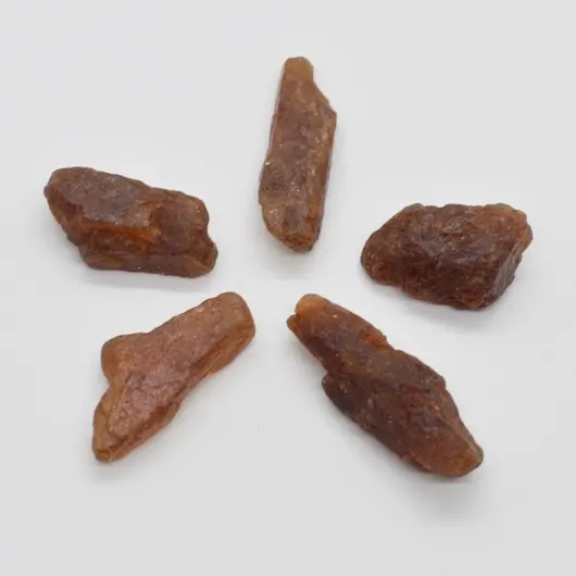 Granat hessonit brut 2-4g