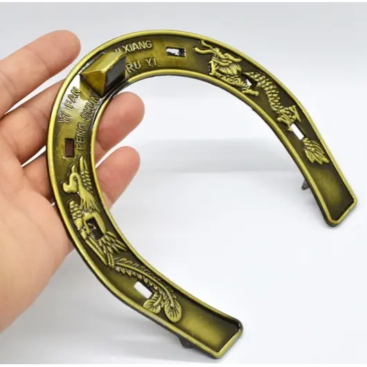 Potcoava norocoasa din metal, mare 13cm