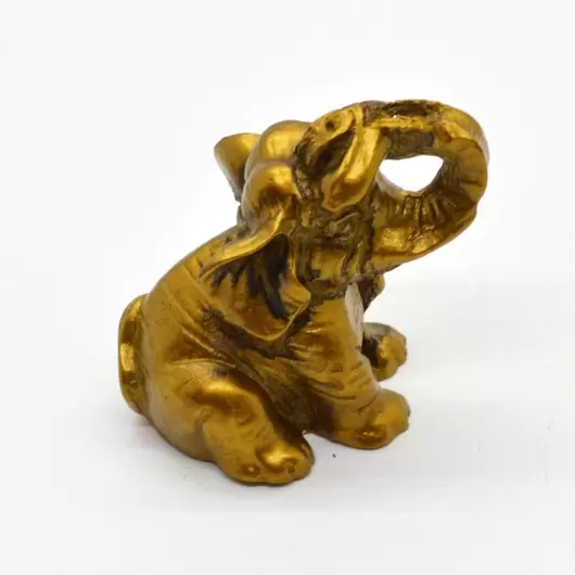 Statueta Feng Shui elefant mic din rasina 2,7cm, model 2