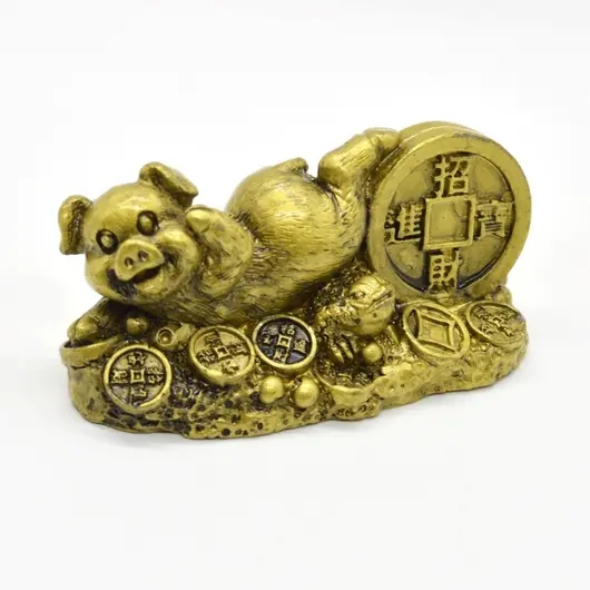 Statueta Feng Shui porc auriu din rasina 8,4cm, model 10