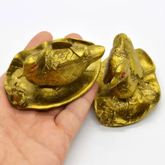 Statuete Feng Shui Rate Mandarine pe lotus din rasina 8,4cm, model 4