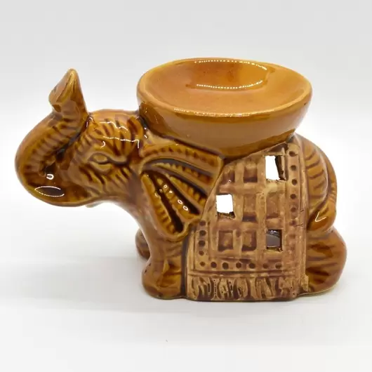 Vas aromaterapie din ceramica, elefant cu trompa ridicata - maro