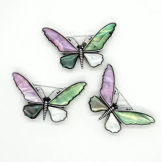 Brosa / Pandantiv fluture din sidef multicolor