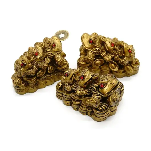 Statueta Feng Shui trei broaste cu pepite si monede din rasina 7,3cm