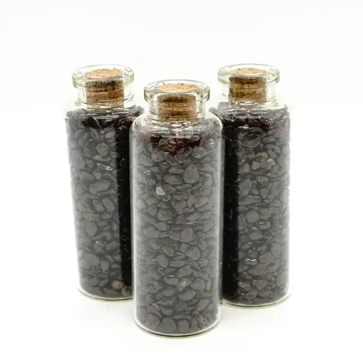 Sticla cu cristale naturale de granat, medie - 8cm