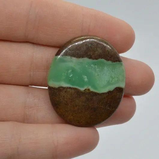 Cabochon crisopraz bio 35x29x6mm A40