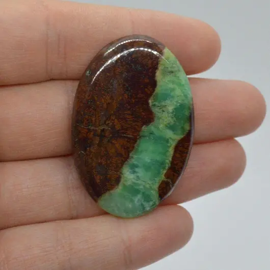 Cabochon crisopraz bio 42x28x6mm A30