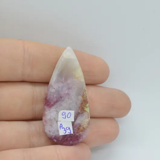 Cabochon turmalina roz 44x21x7mm A39