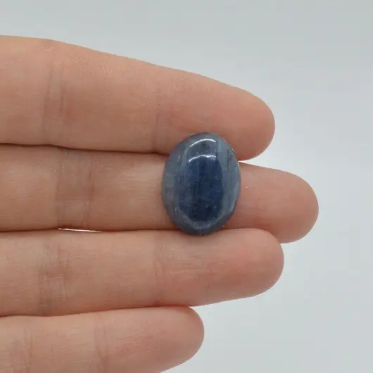 Cabochon kianit 19x14x6mm A30