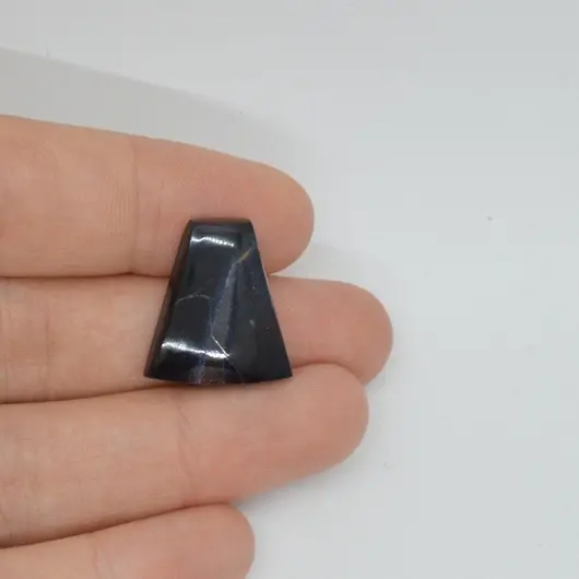 Cabochon pietersit 19x17x5mm B157