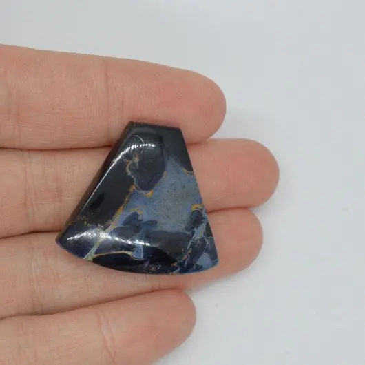 Cabochon pietersit 30x27x6mm B62