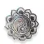 Decoratiune din lemn sculptat cu Ying Yang argintiu